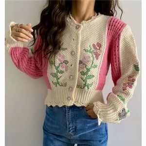 Pink floral Vintage Knitted Cardigan